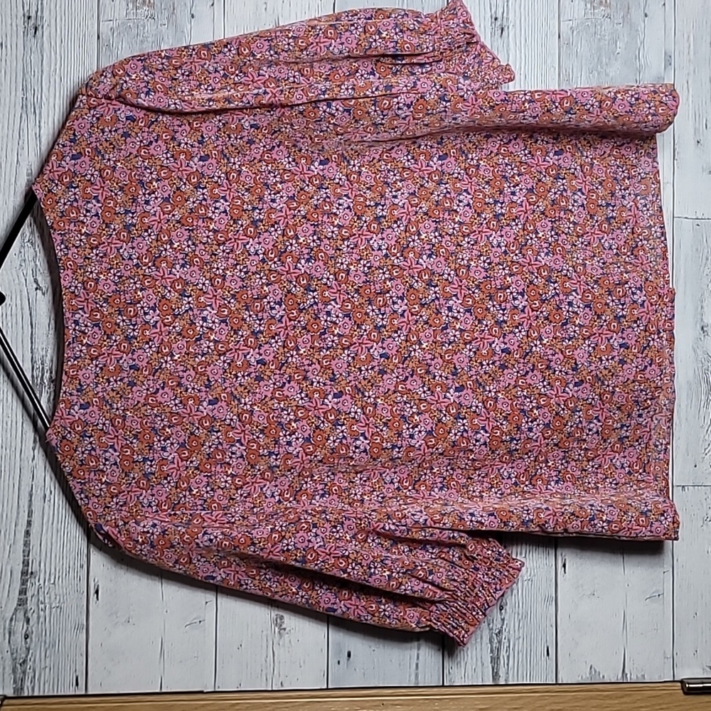 Sanctuary Floral Button Down Shirt Size Medium - Picture 3 of 8